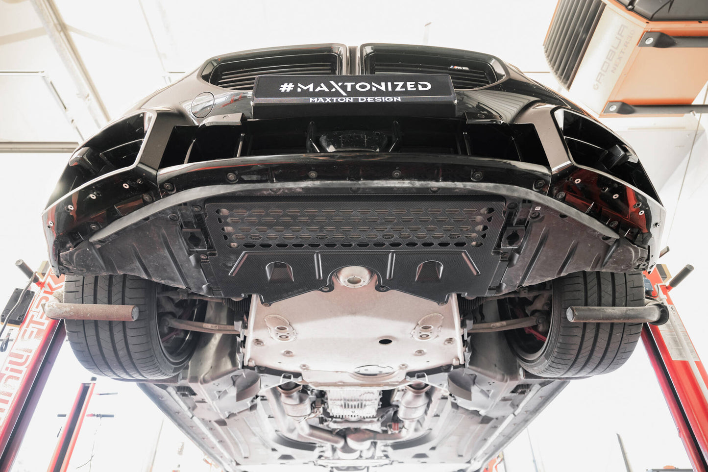 kulfiber Under Engine Cover BMW M2 G87