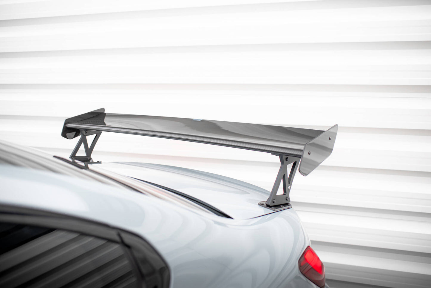 Spoiler kulfiber med Udvendige beslag Stående BMW M3 G80 / M340i G20 / 3 M-Pack G20 / 3 Standard G20