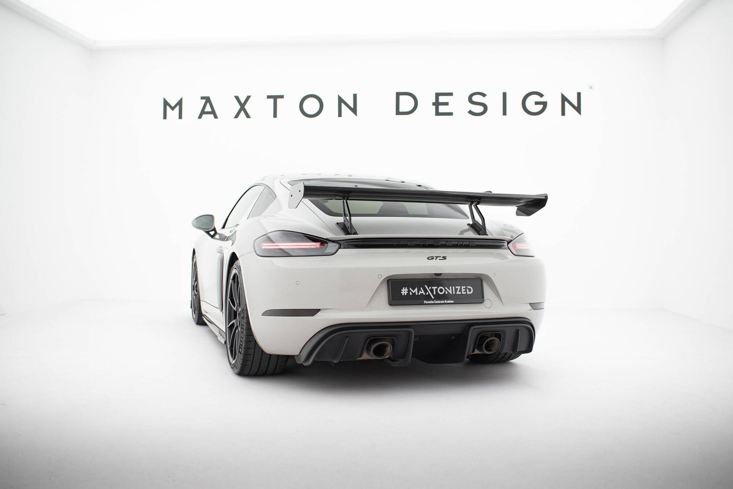 Spoiler kulfiber med Øverste Swan Mounting V.2 Porsche 718 Cayman 982c