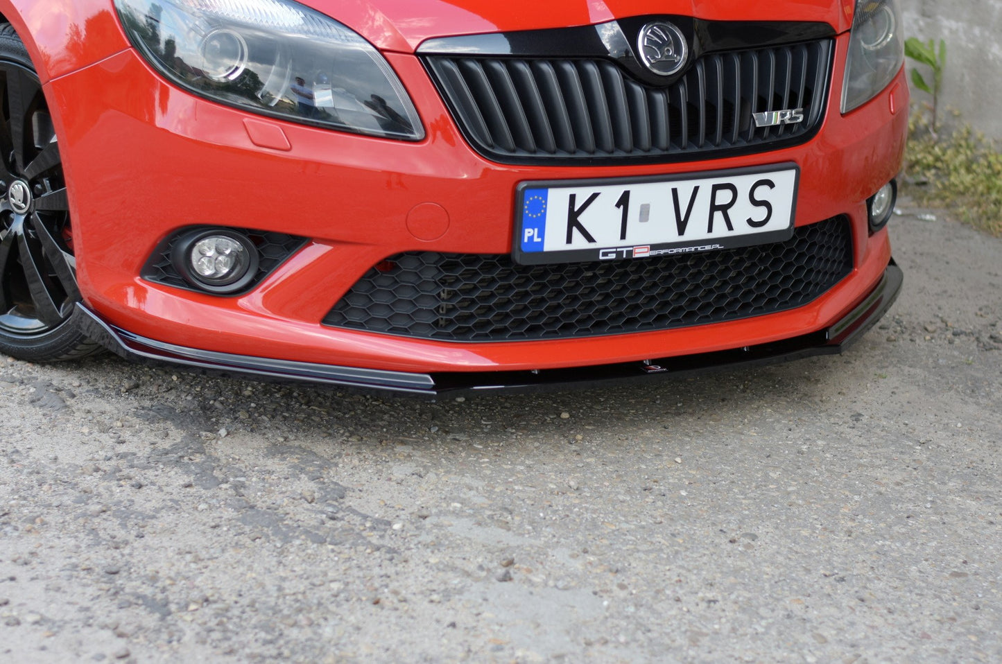 Forreste splitter SKODA FABIA MK2 RS