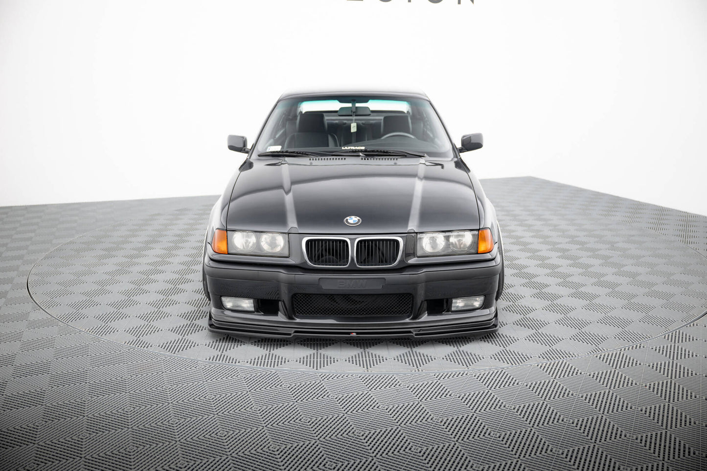 Forreste splitter V.1 BMW M3 / 3 M-Pack E36 Coupe