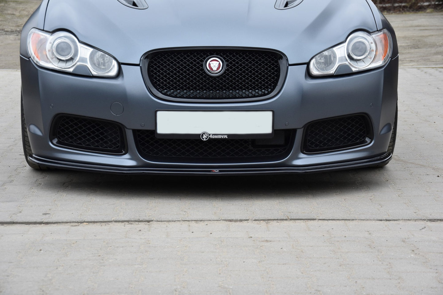 Forreste splitter V.1 JAGUAR XF- R