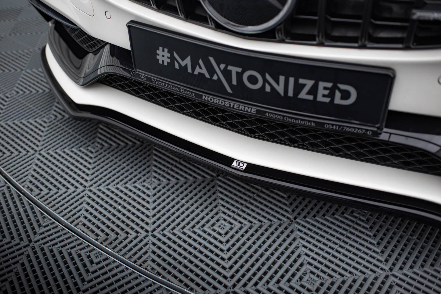 Forreste splitter V.1 Mercedes-AMG C63 Sedan / Estate W205 / S205
