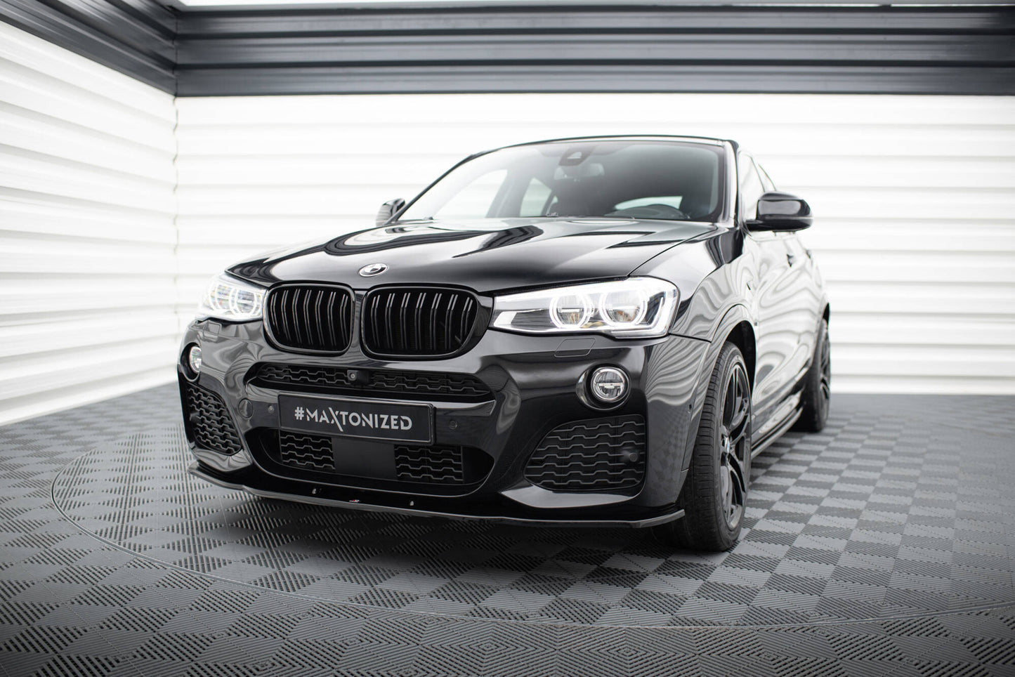 Forreste splitter til BMW X4 M-PACK