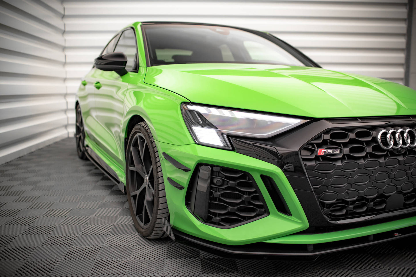 Forkofanger Vinger (Canards) Audi RS3 8Y