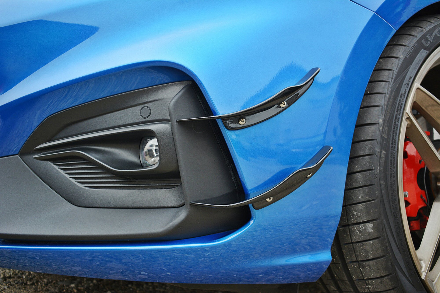Forkofanger Vinger (Canards) Ford Focus ST / ST-Line Mk4
