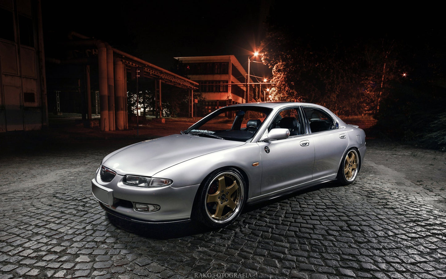 Forreste splitter Mazda Xedos 6