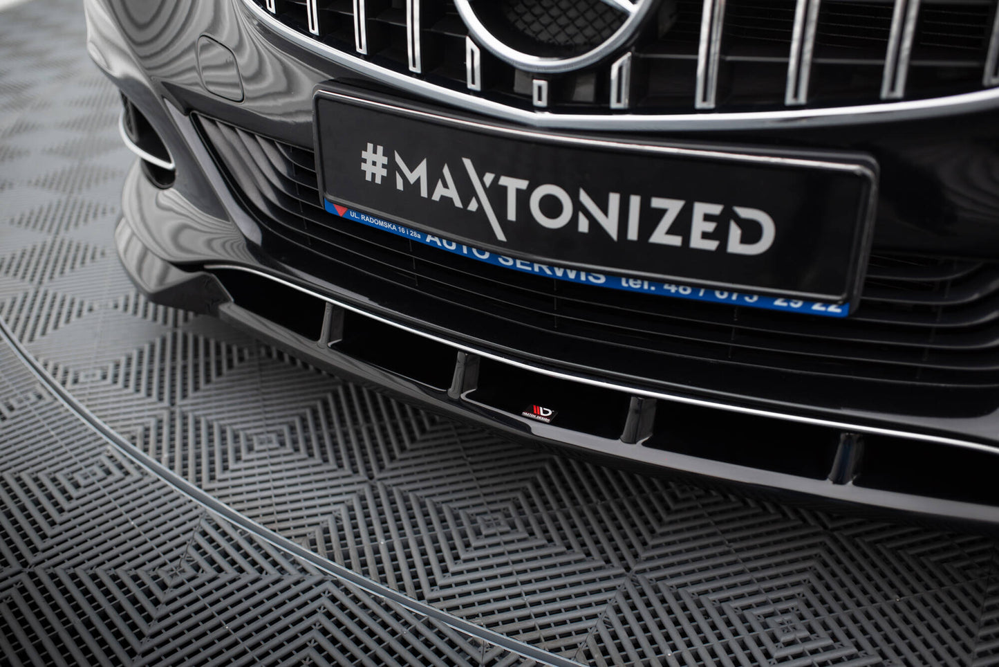 Forreste splitter Mercedes-Benz E W212 Facelift