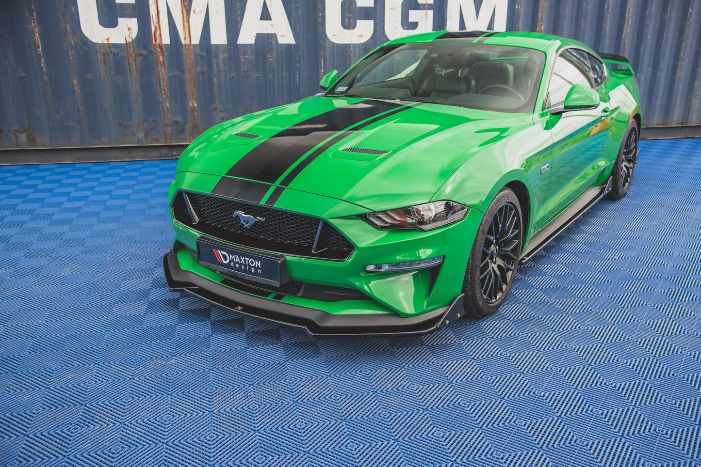 Forreste splitter V.1 + Flaps Ford Mustang GT Mk6 Facelift
