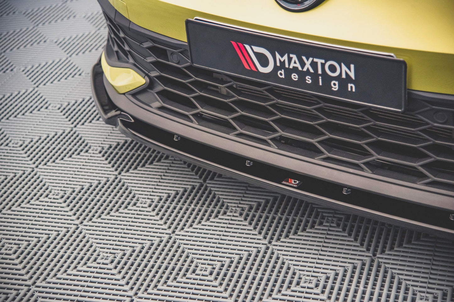 Forreste splitter V.1 + Flaps Volkswagen Golf GTI Clubsport Mk8