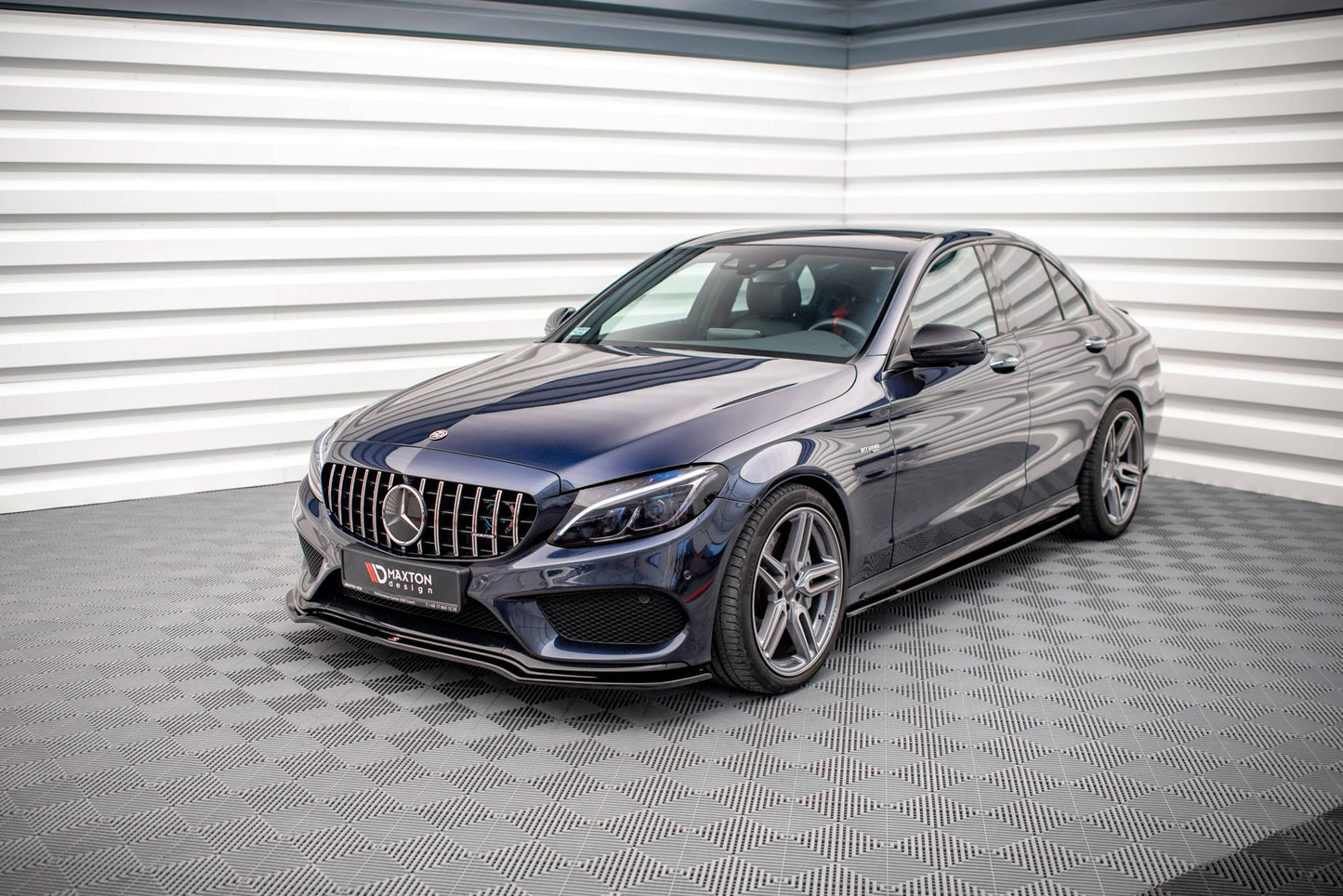 Forreste splitter V.1 Mercedes-AMG C 43 / AMG-Line W205