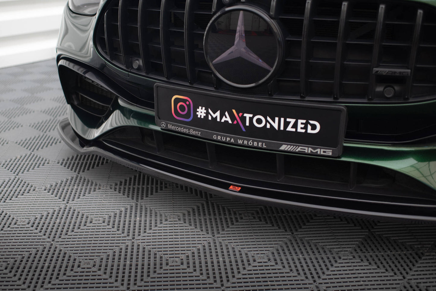 Forreste splitter V.1 Mercedes-AMG E63 W213 Facelift