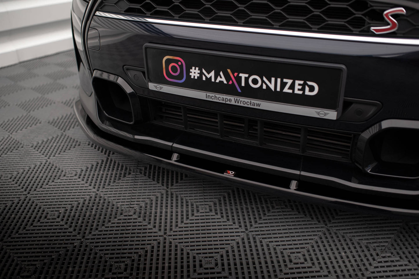 Forreste splitter V.1 Mini Cooper S F56 Facelift