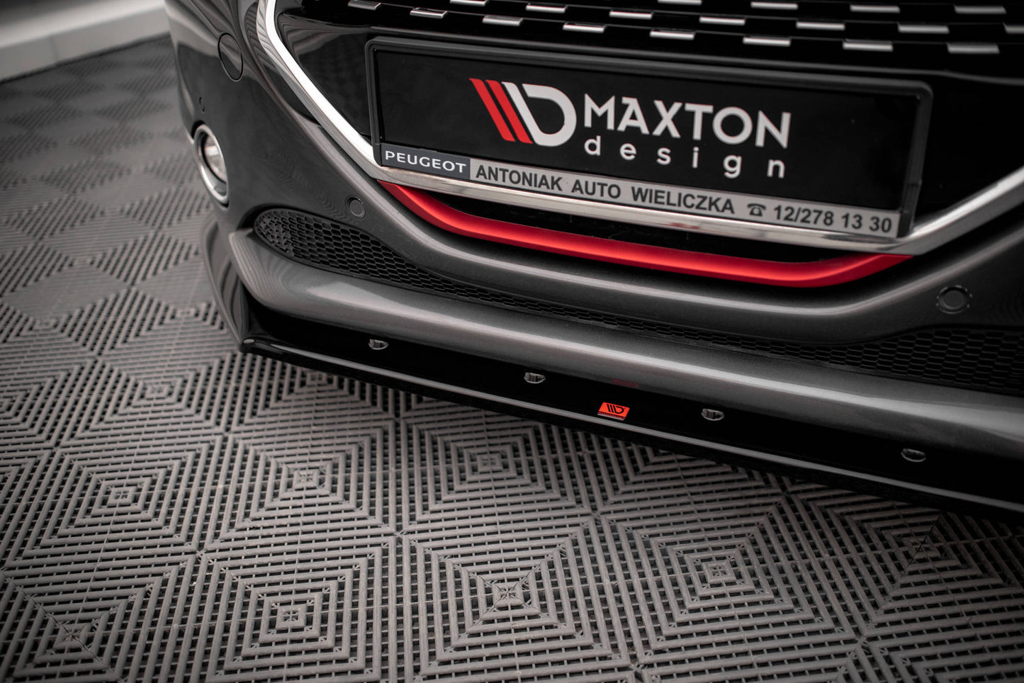 Forreste splitter V.1 Peugeot 208 GTi Mk1