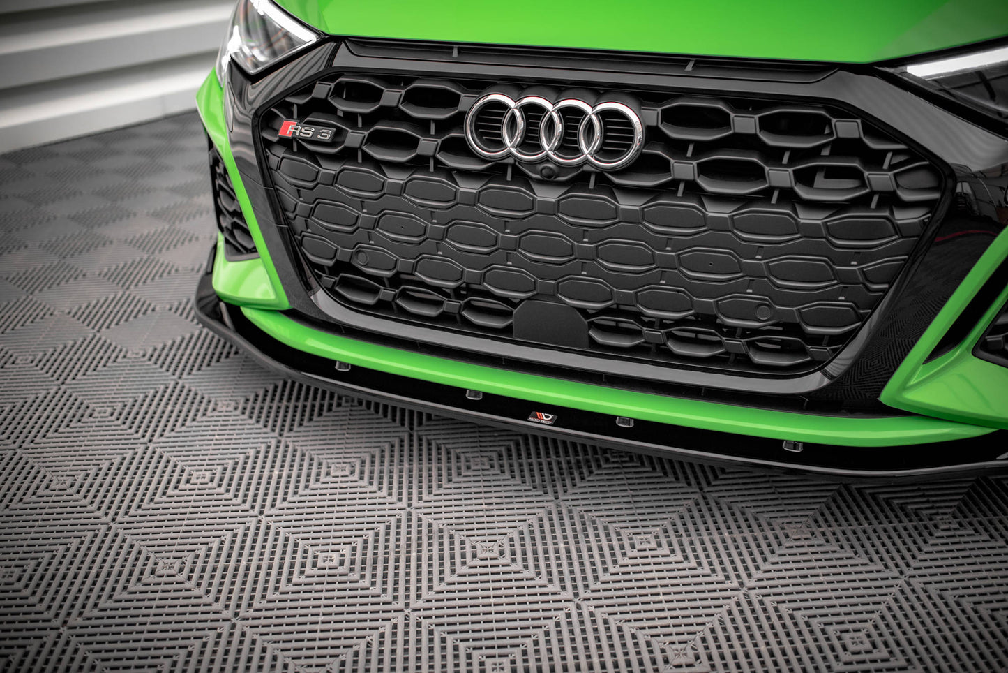 Forreste splitter V.2 Audi RS3 Sedan 8Y