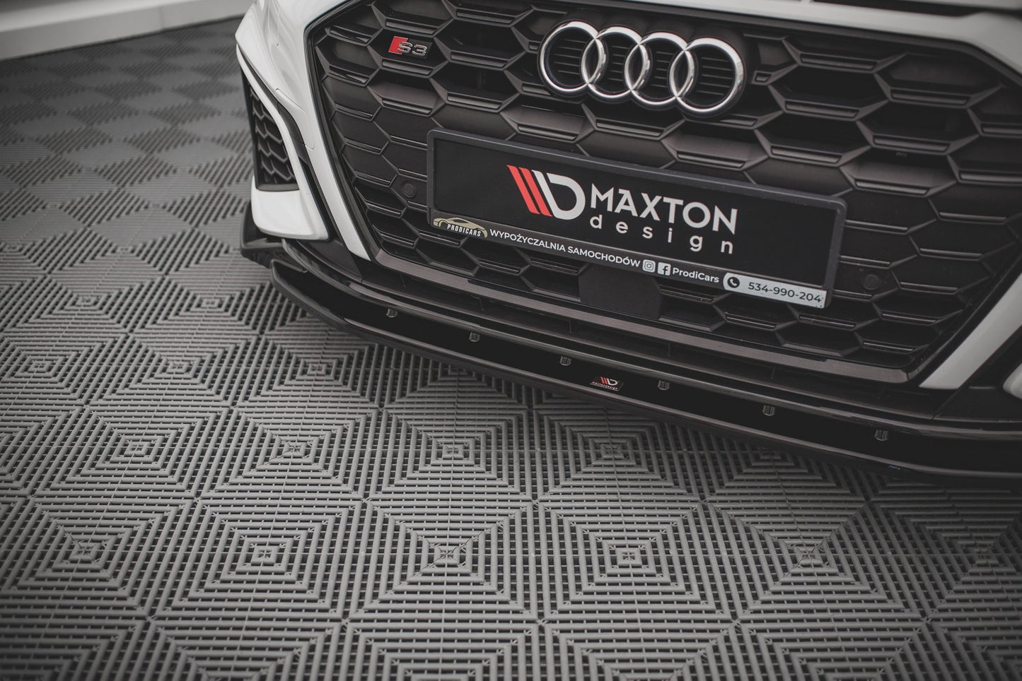 Forreste splitter V.2 Audi S3 / A3 S-Line 8Y