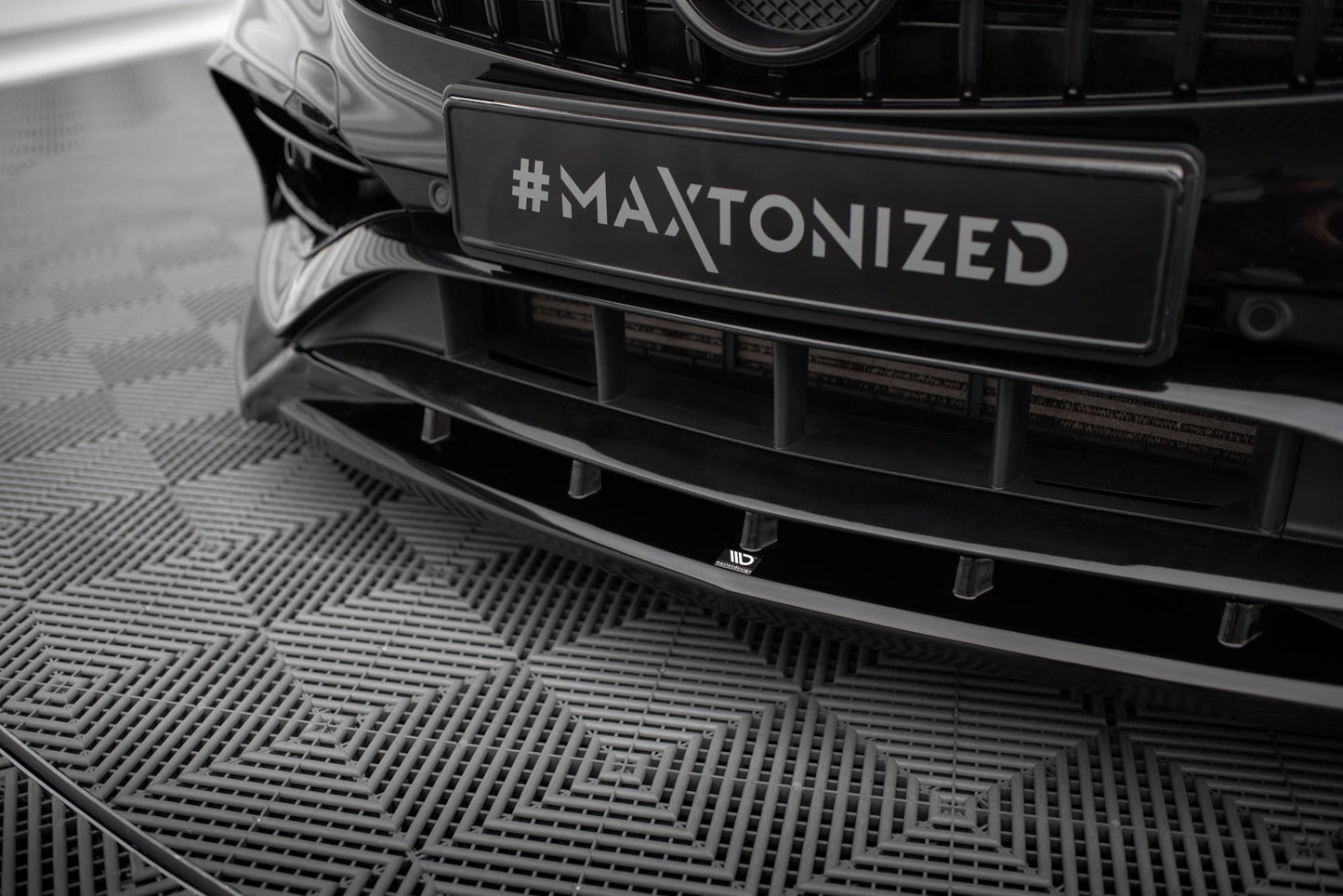 Forreste splitter V.2 Mercedes-Benz A AMG-Line W176 Facelift