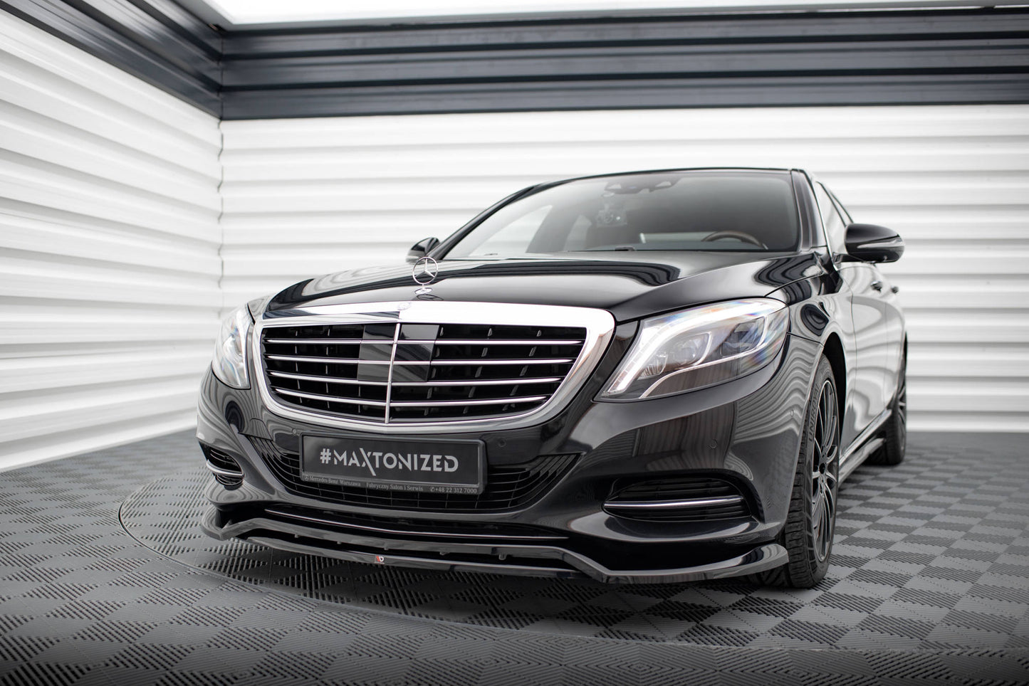 Forreste splitter V.2 Mercedes-Benz S W222