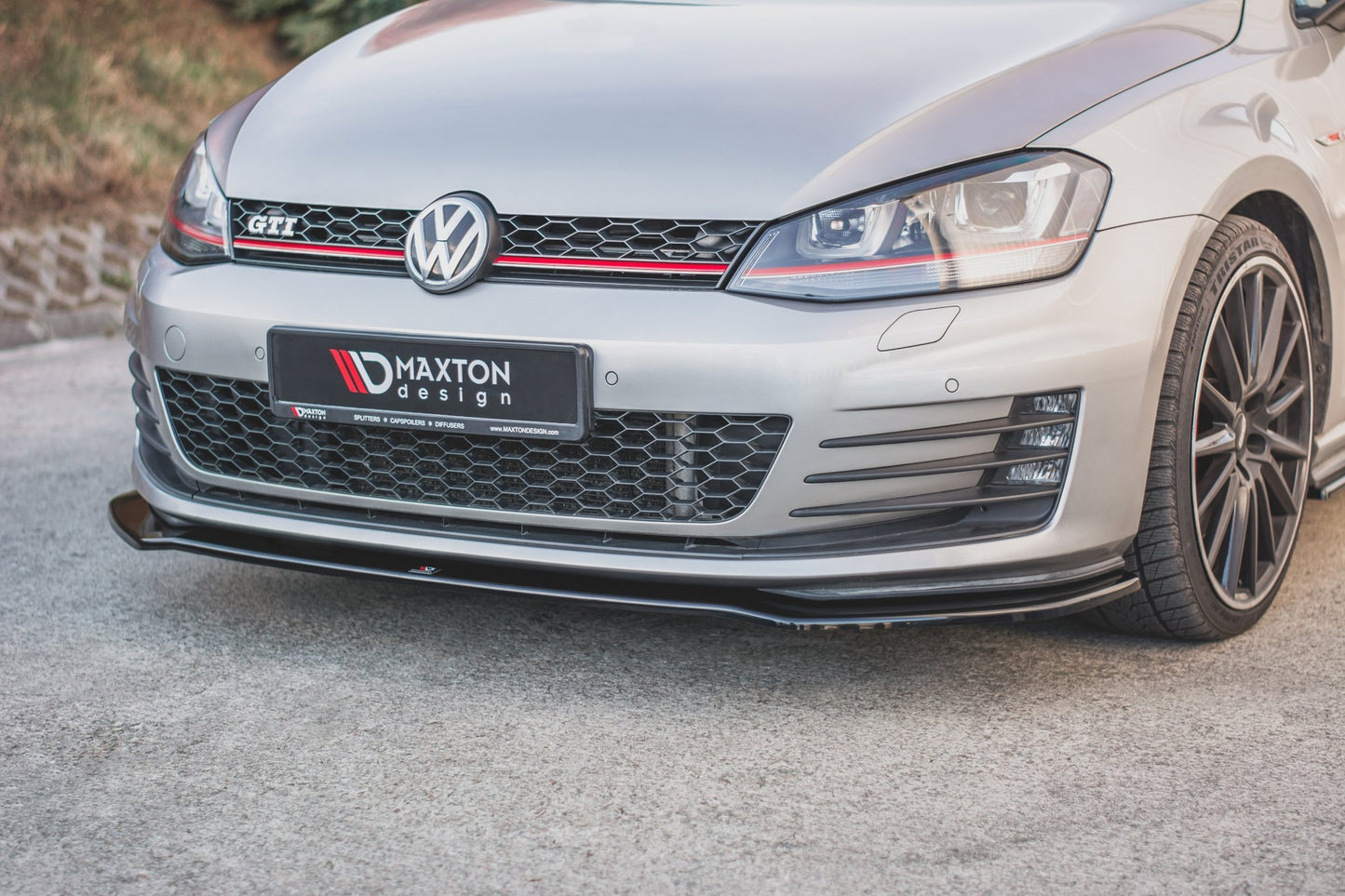 Forreste splitter V.2 VW Golf 7 GTI
