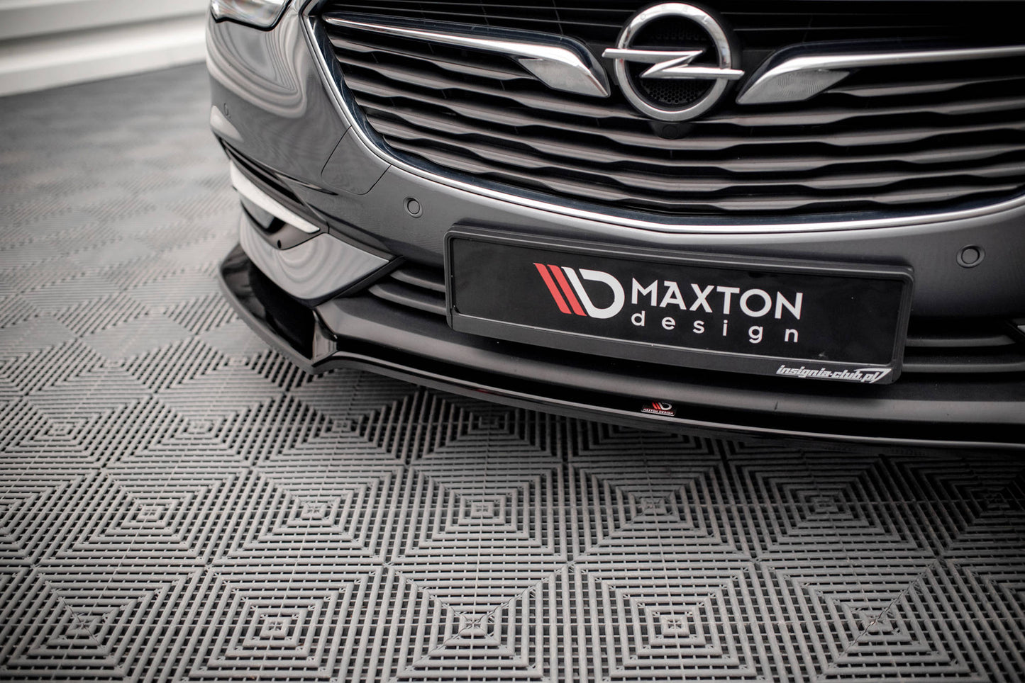 Forreste splitter V.3 Opel Insignia Mk2