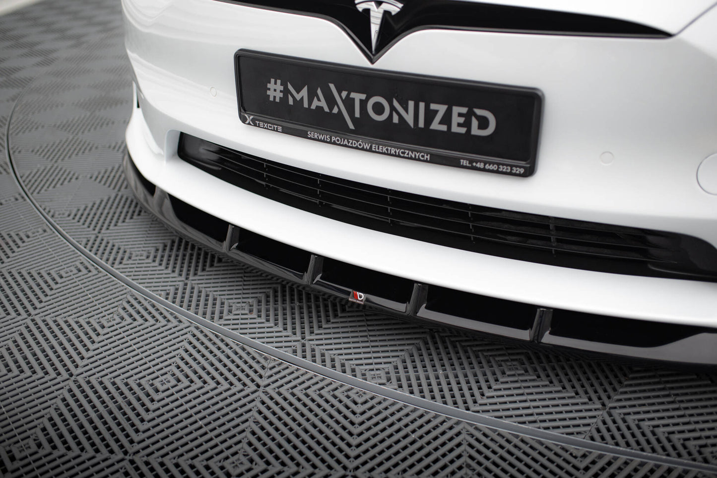 Forreste splitter V.3 Tesla Model S Plaid Mk1 Facelift