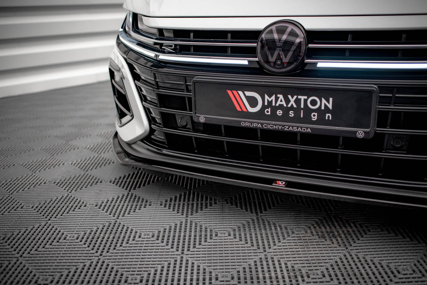 Forreste splitter V.3 Volkswagen Arteon R