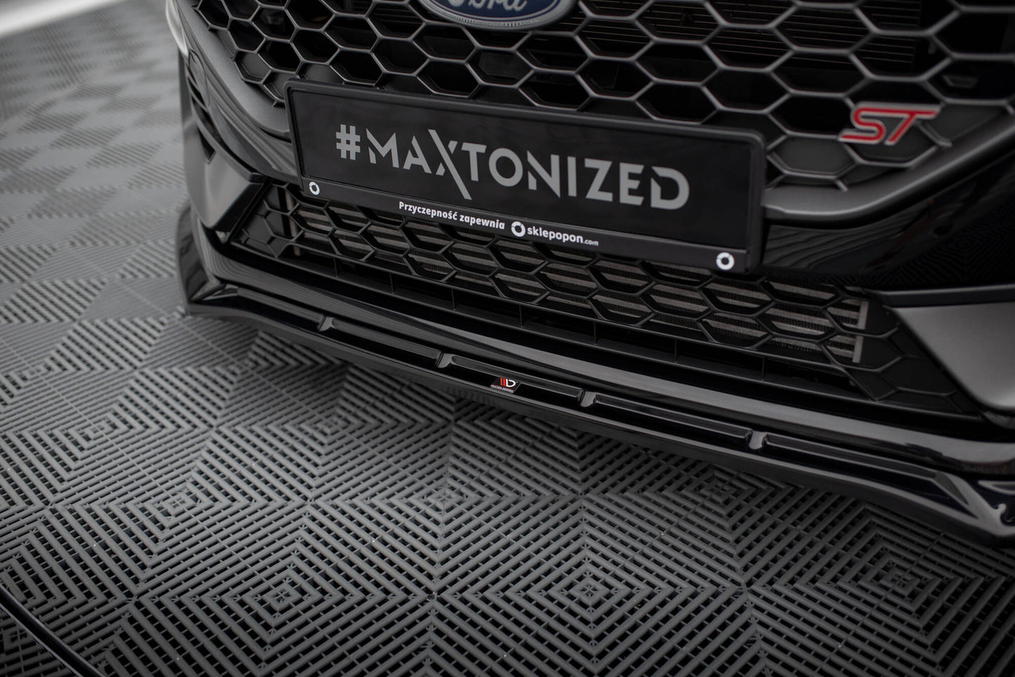 Forreste splitter V.4 + Flaps Ford Fiesta ST / ST-line Mk8 Facelift