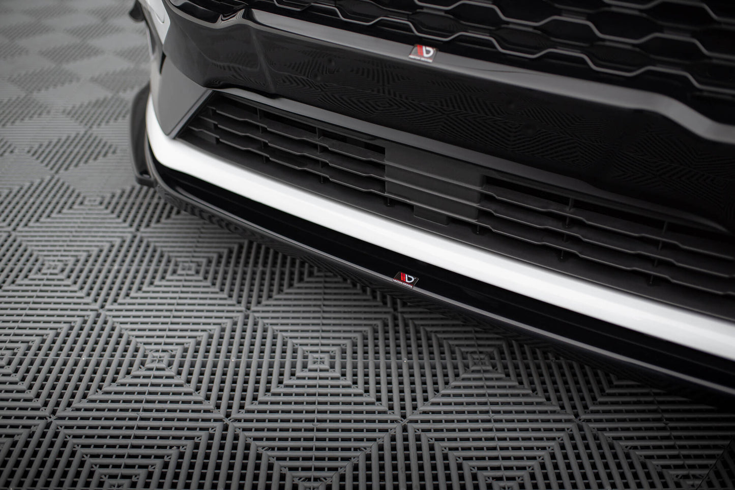 Forreste splitter V.4 Ford Fiesta Mk8 ST / ST-Line
