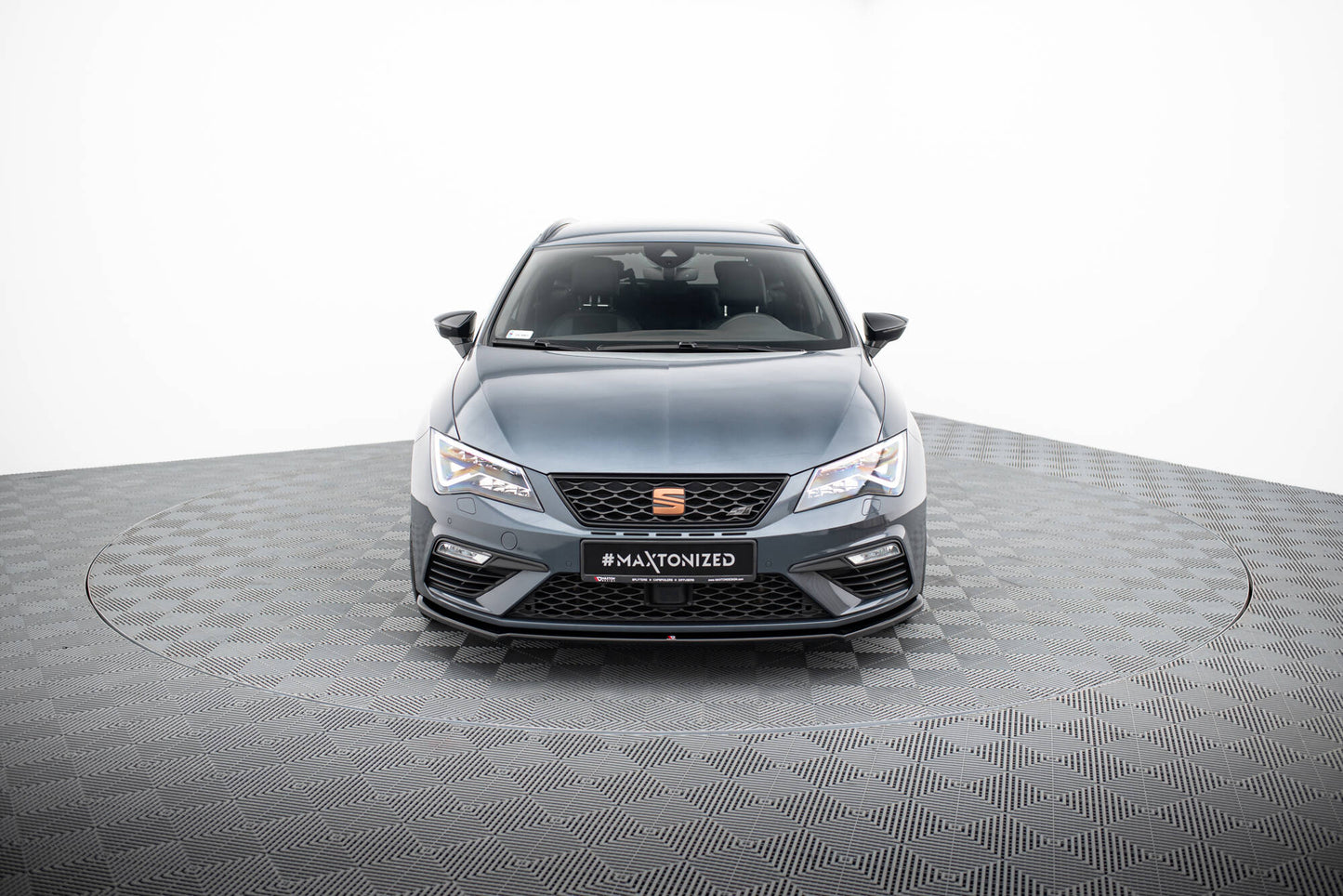 Forreste splitter V.4 Seat Leon Cupra / FR Mk3 FL