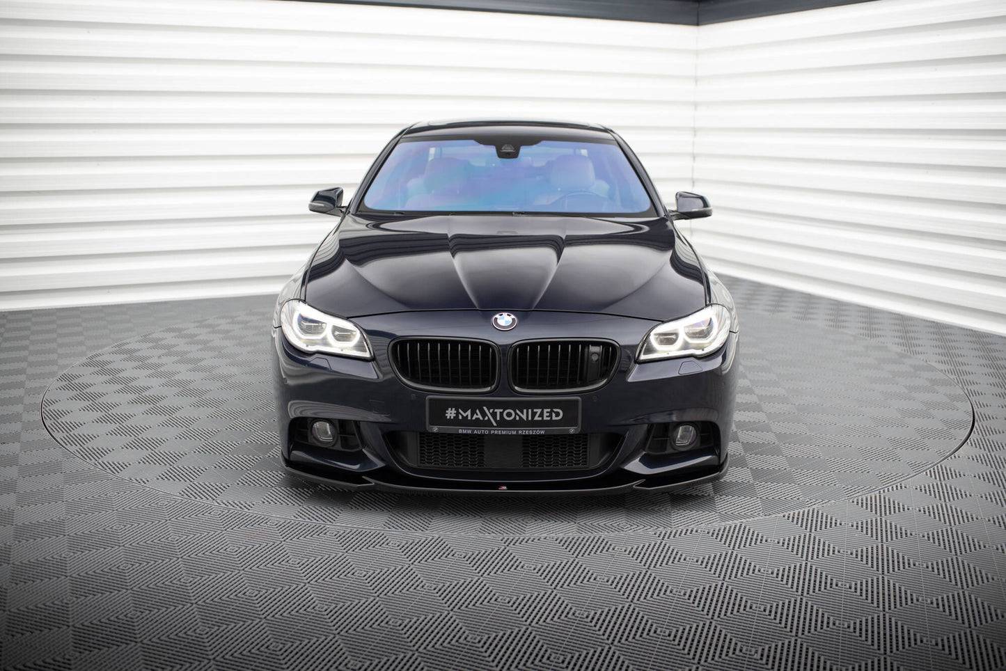 Forreste splitter V.4 til BMW 5 F10/F11 M-Pack