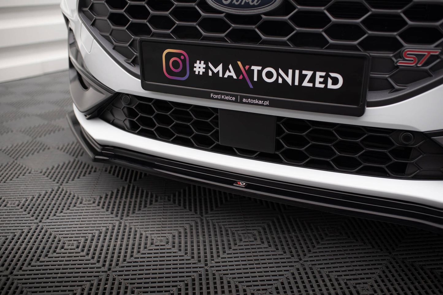 Forreste splitter V.5 Ford Focus ST / ST-Line Mk4 Facelift