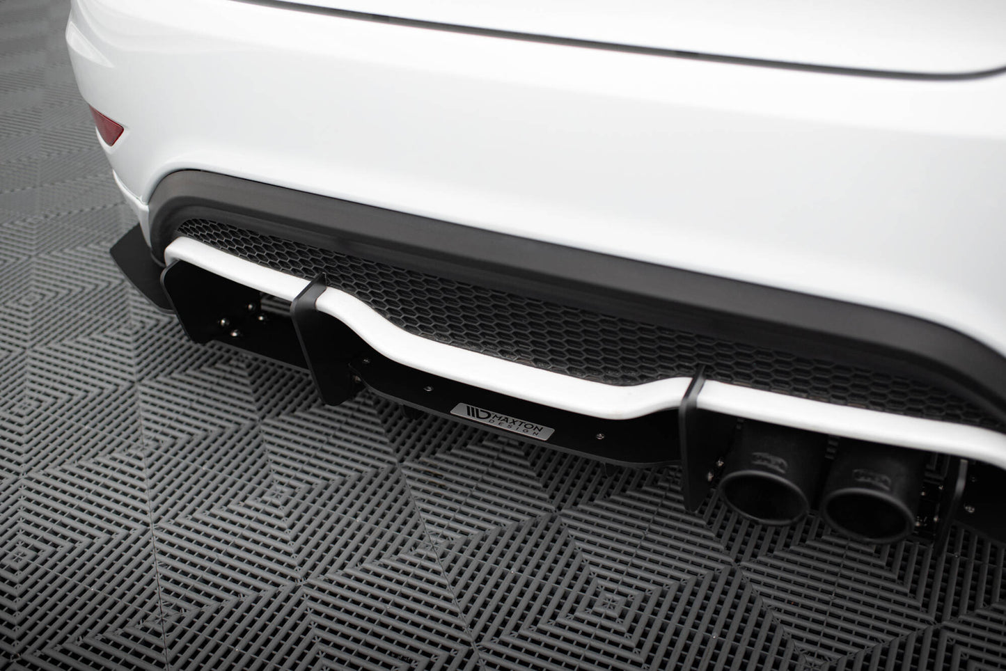 Bagerste diffuser V.2 Ford Fiesta Mk7 ST FL