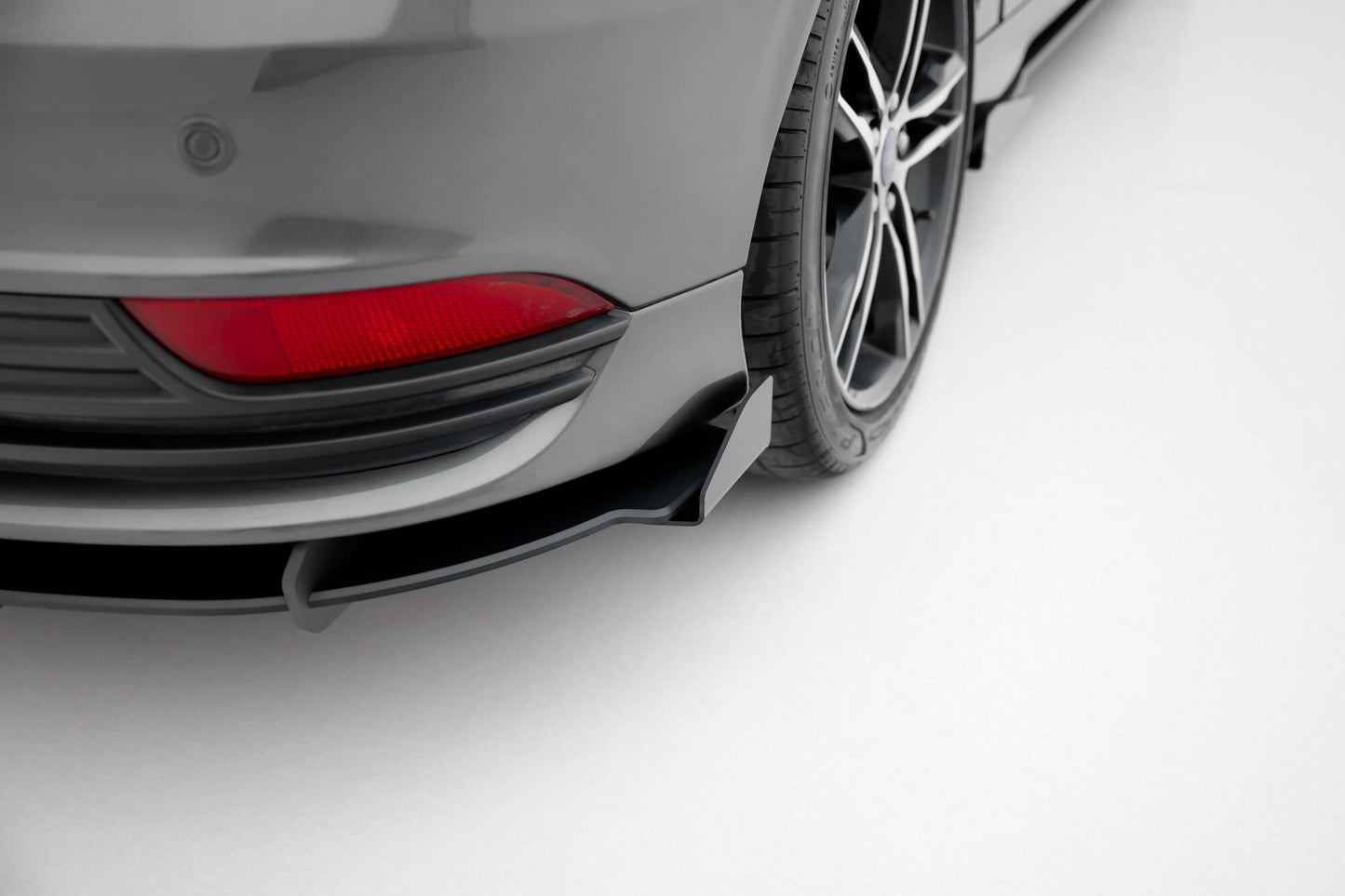 Bagerste side Flaps Ford Focus ST Mk3 Facelift