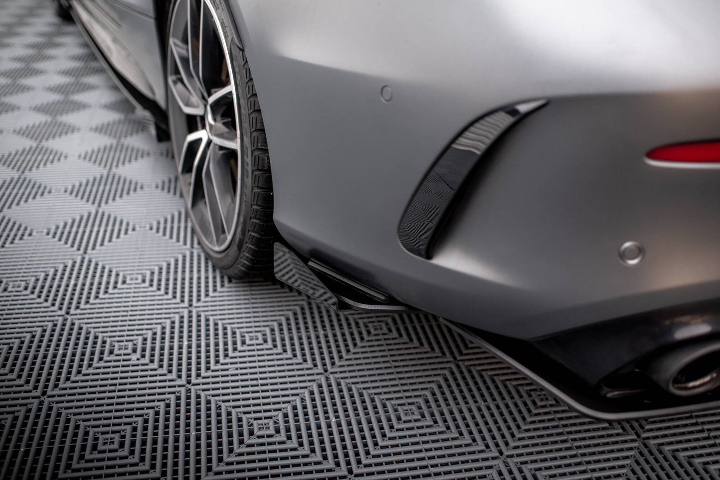 Bagerste side Flaps Mercedes-AMG C43 Coupe / Cabrio C205 Facelift / A205 Facelift