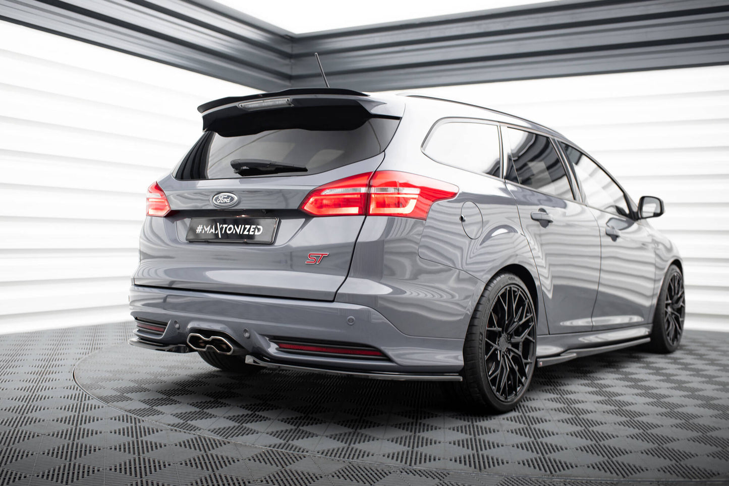 Bagerste sidesplitter Ford Focus ST Estate Mk3 / Mk3 Facelift
