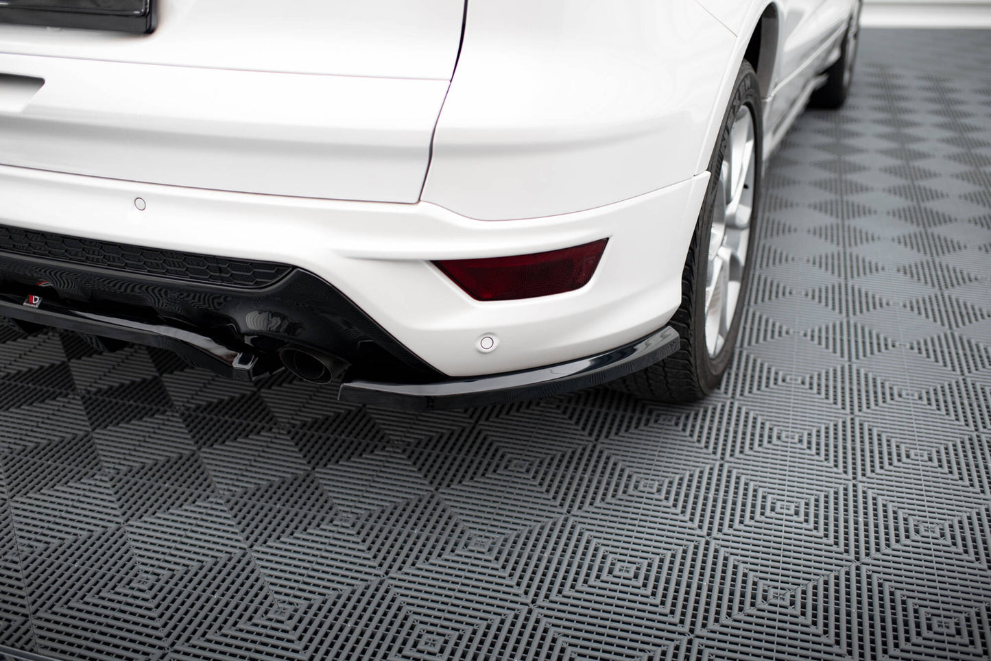 Bagerste sidesplitter Ford Kuga ST-Line Mk2