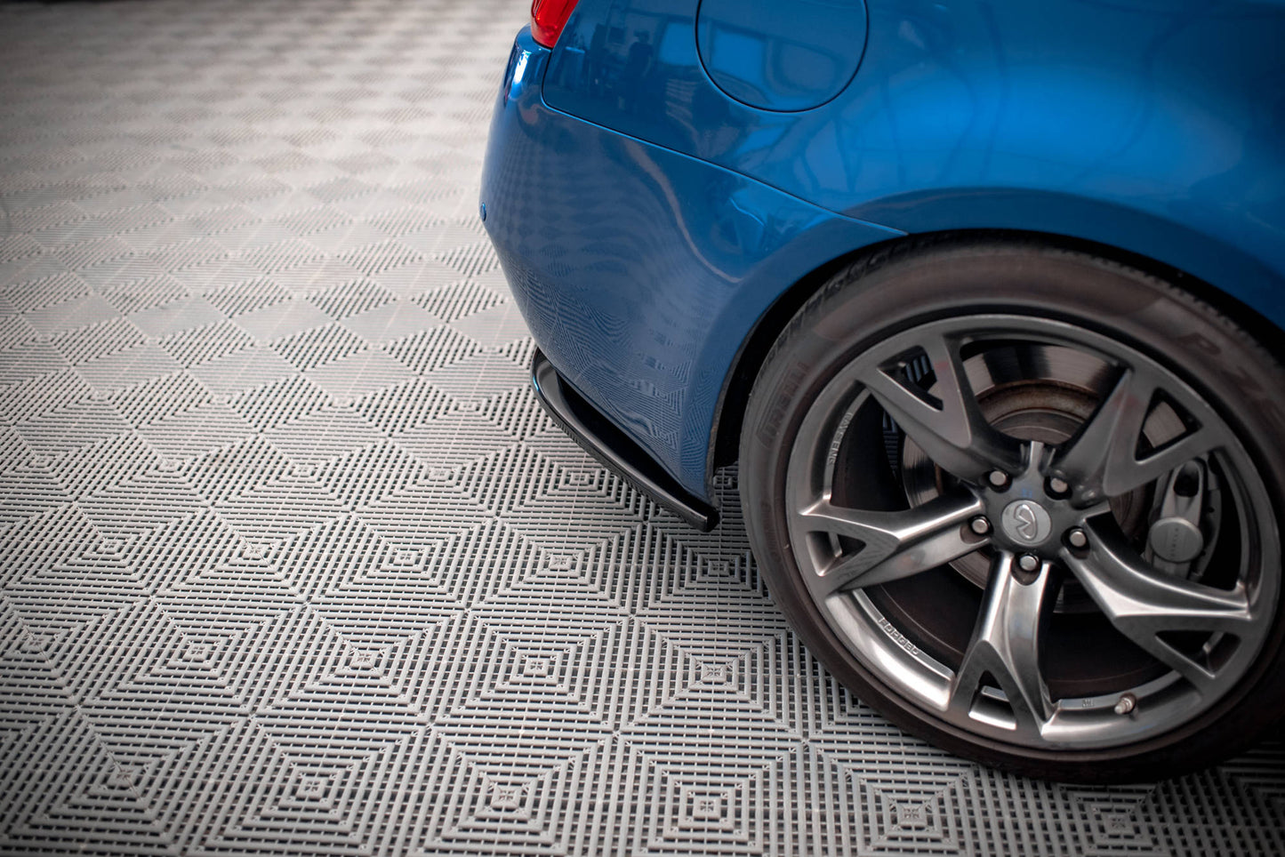 Bagerste sidesplitter Infiniti G37 Coupe