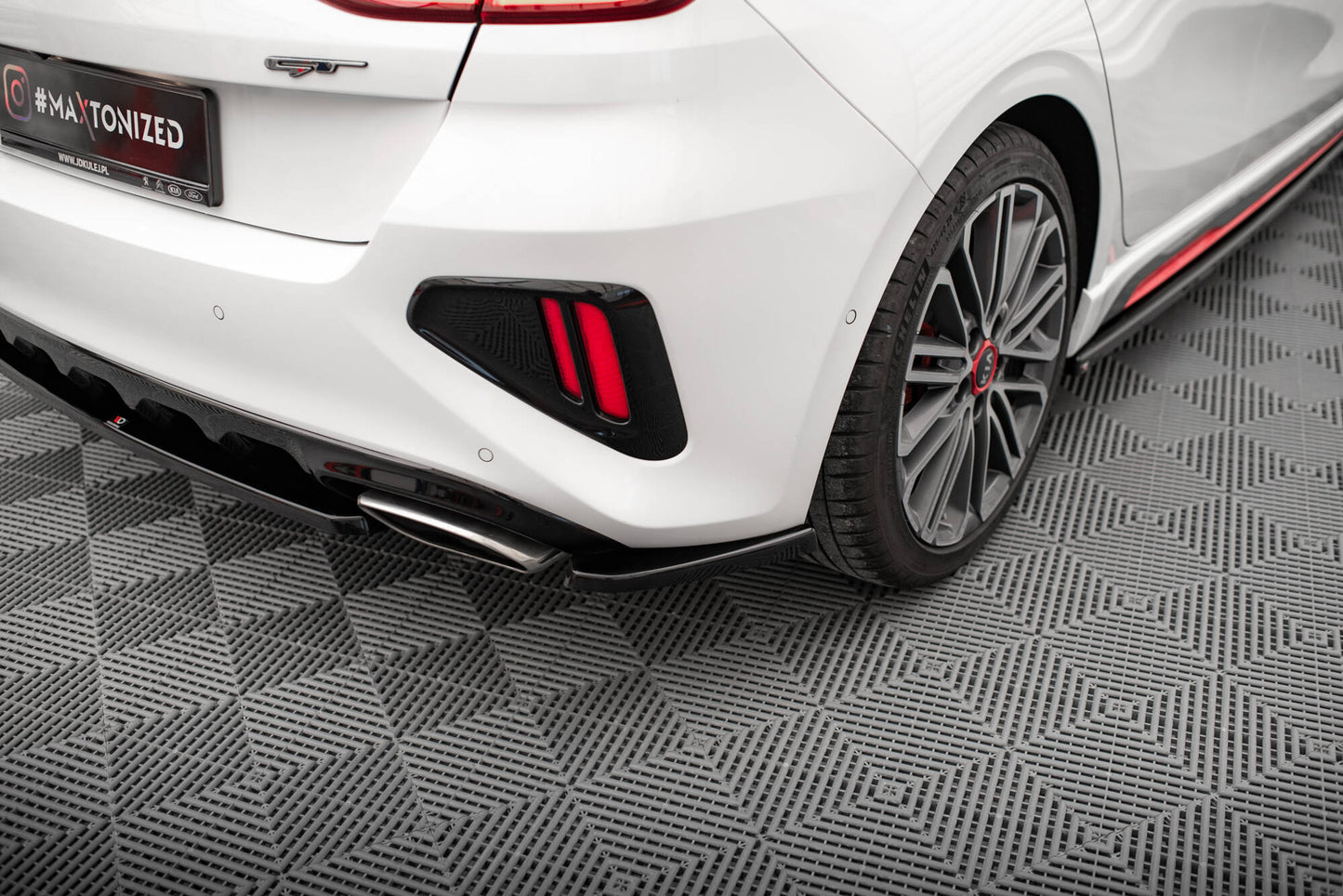 Bagerste sidesplitter Kia Ceed GT Mk3