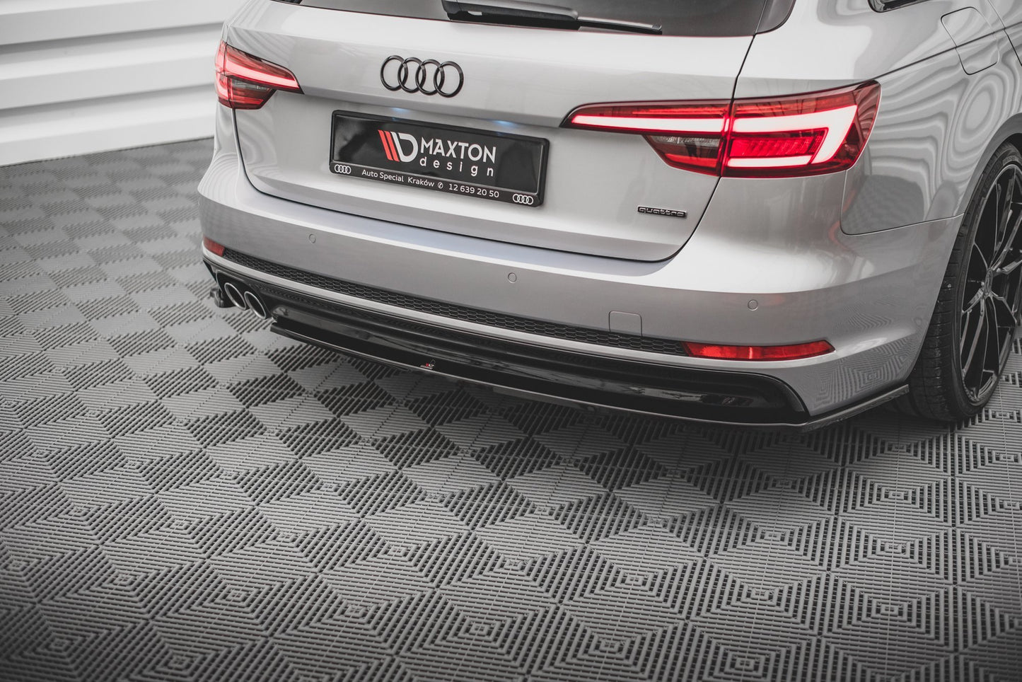 Bagerste sidesplitter V.2 Audi A4 S-Line B9