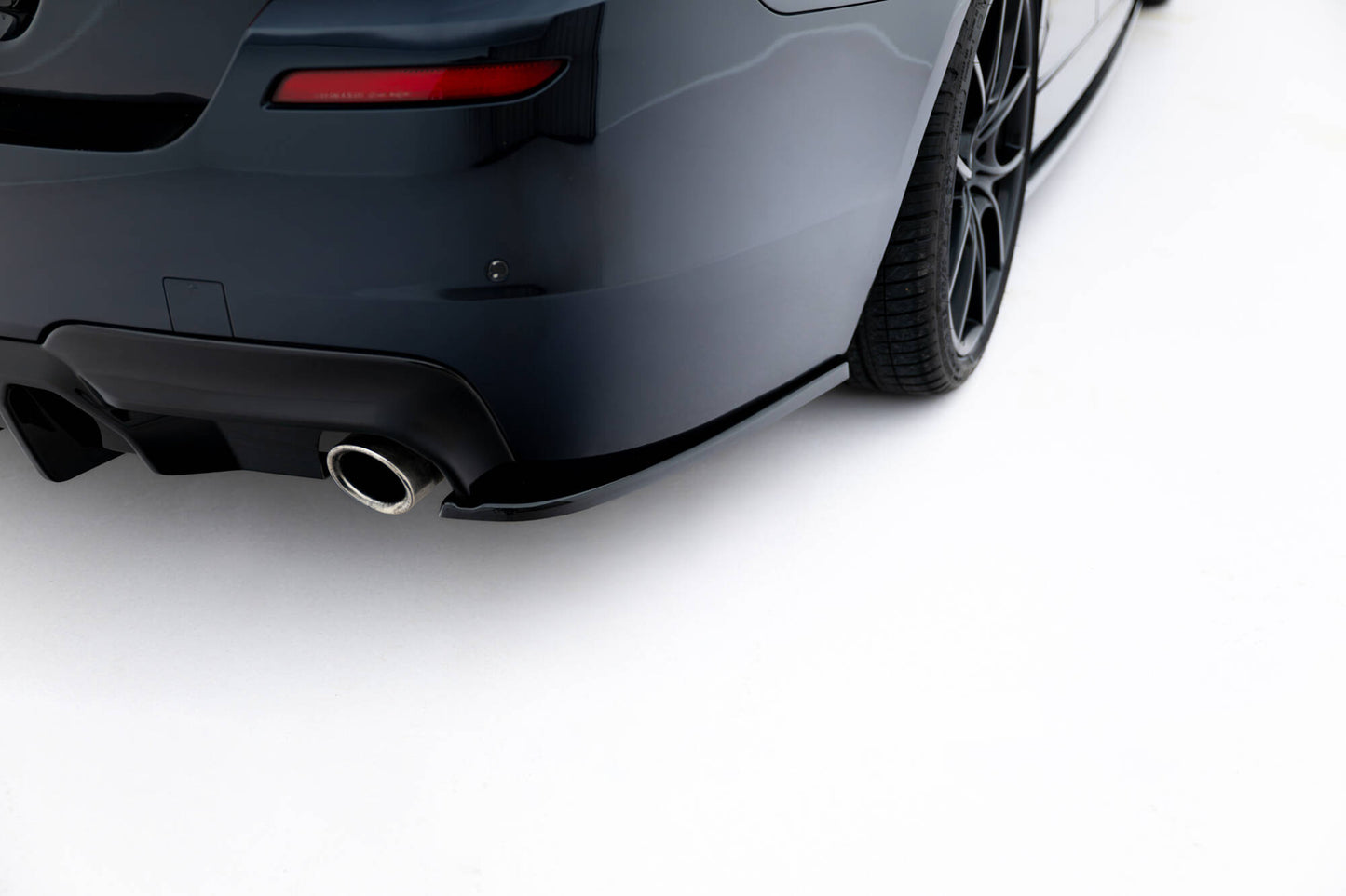Bagerste sidesplitter V.3 BMW 5 M-Pack F10 / F11