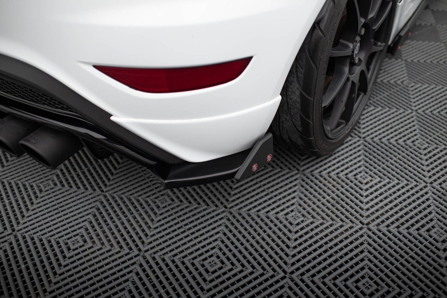 Bagerste sidesplitter V.3 + Flaps Ford Fiesta ST Mk7 Facelift