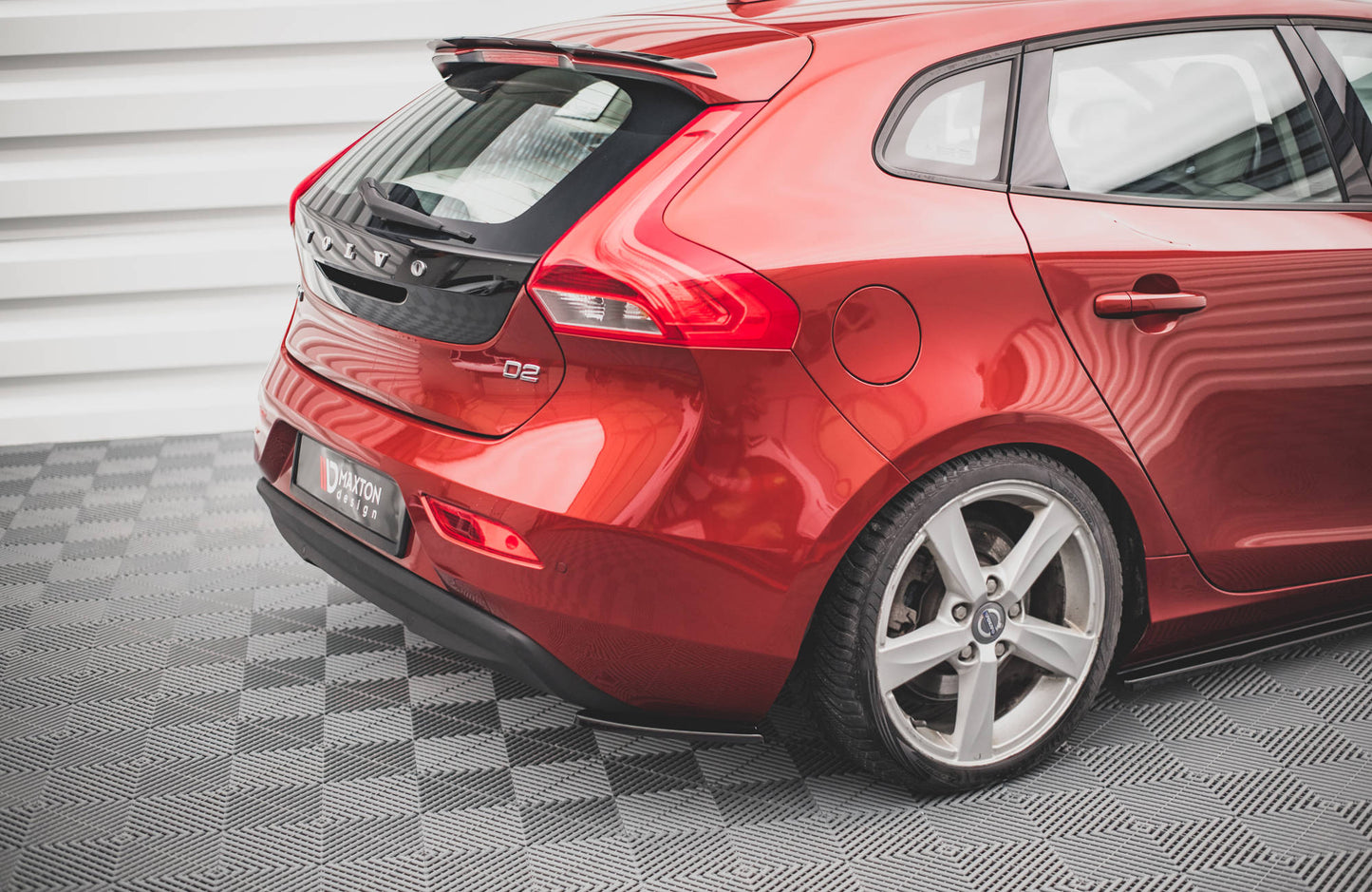Bagerste sidesplitter Volvo V40