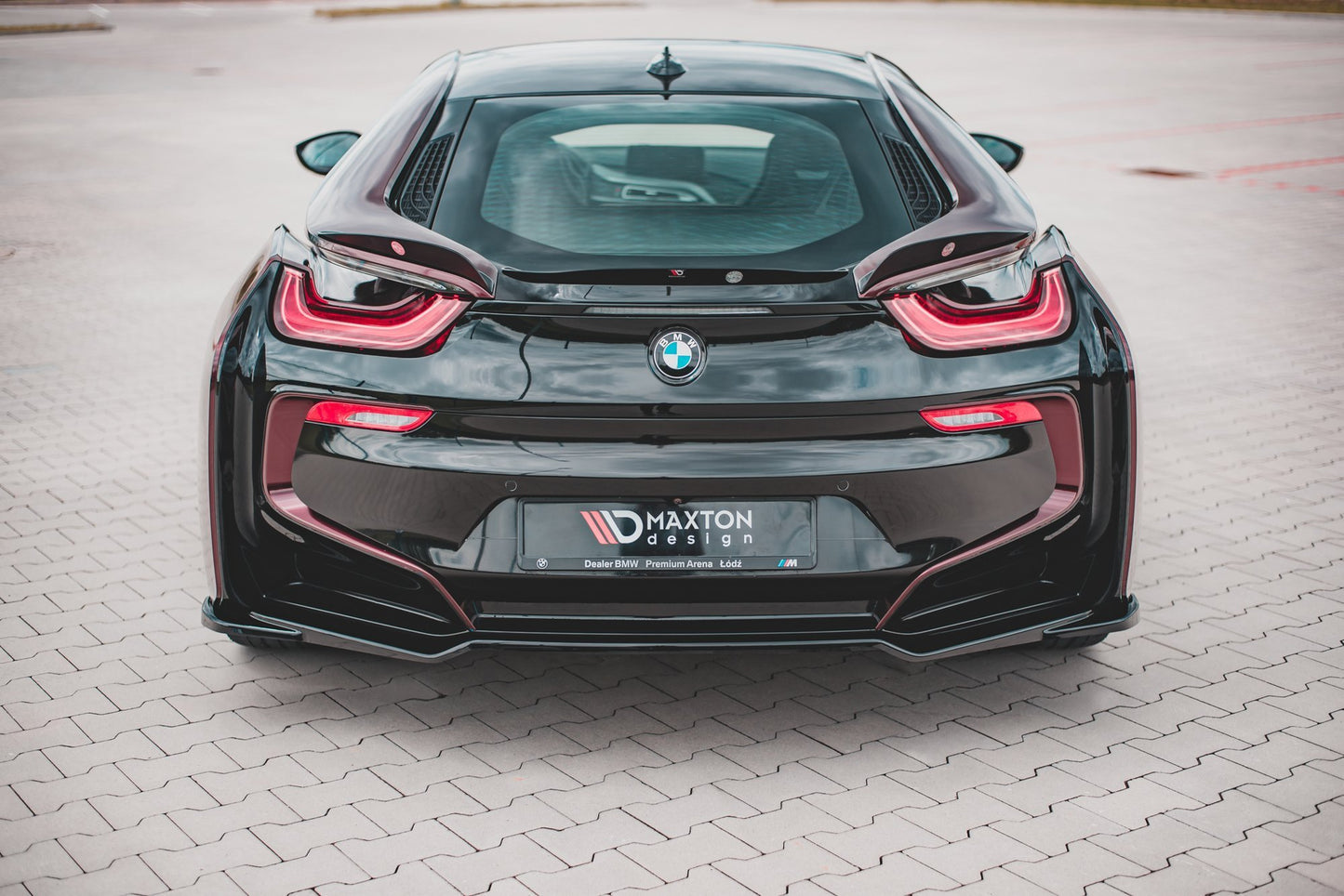 Bagerste splitter BMW i8