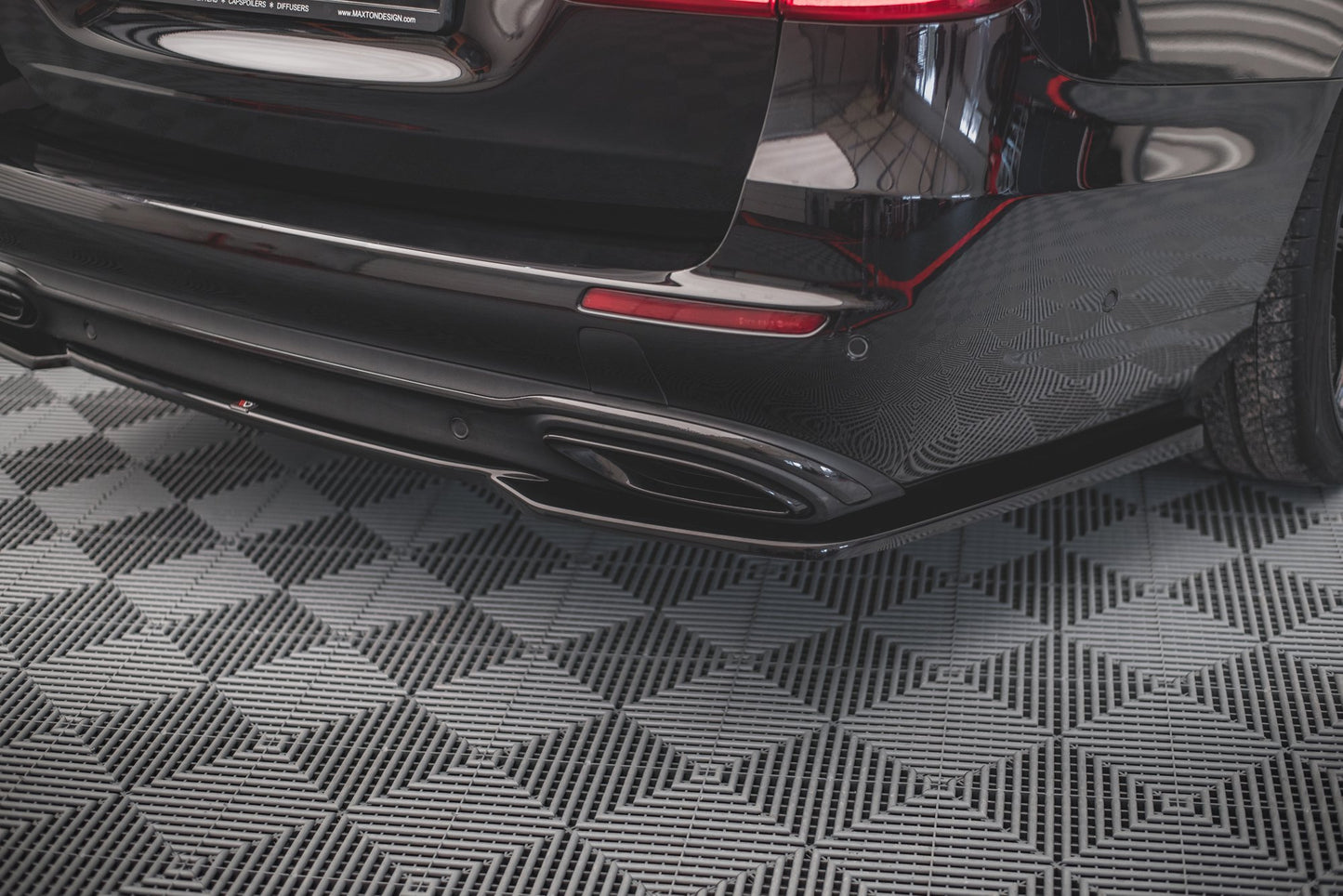Bagerste splitter til Mercedes-Benz E W213