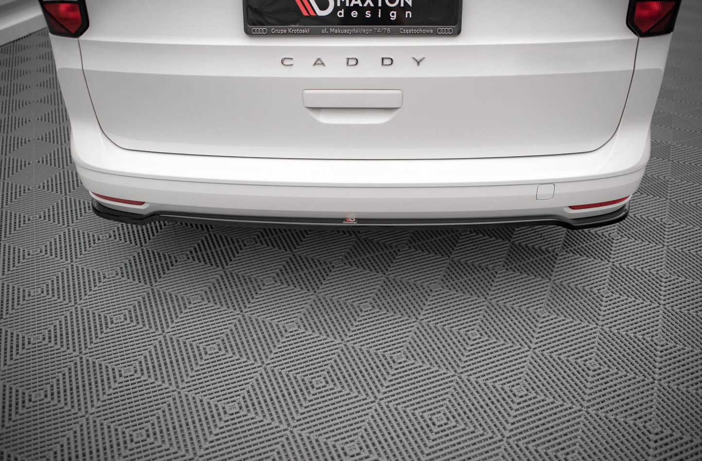 Bagerste splitter til Volkswagen Caddy Mk5 / Ford Transit Connect Mk3
