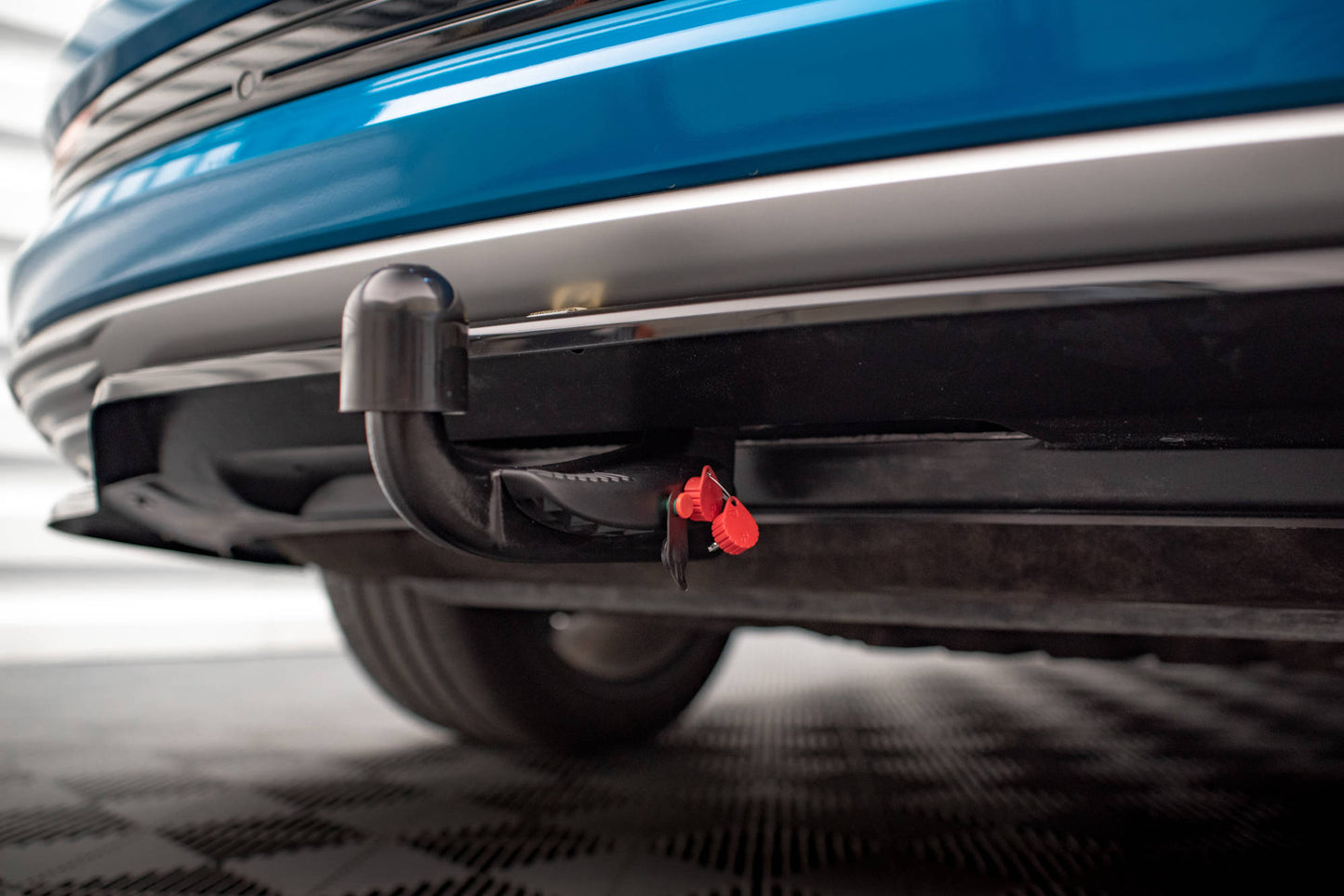 Bagerste splitter (med vertikale bars) Audi e-tron