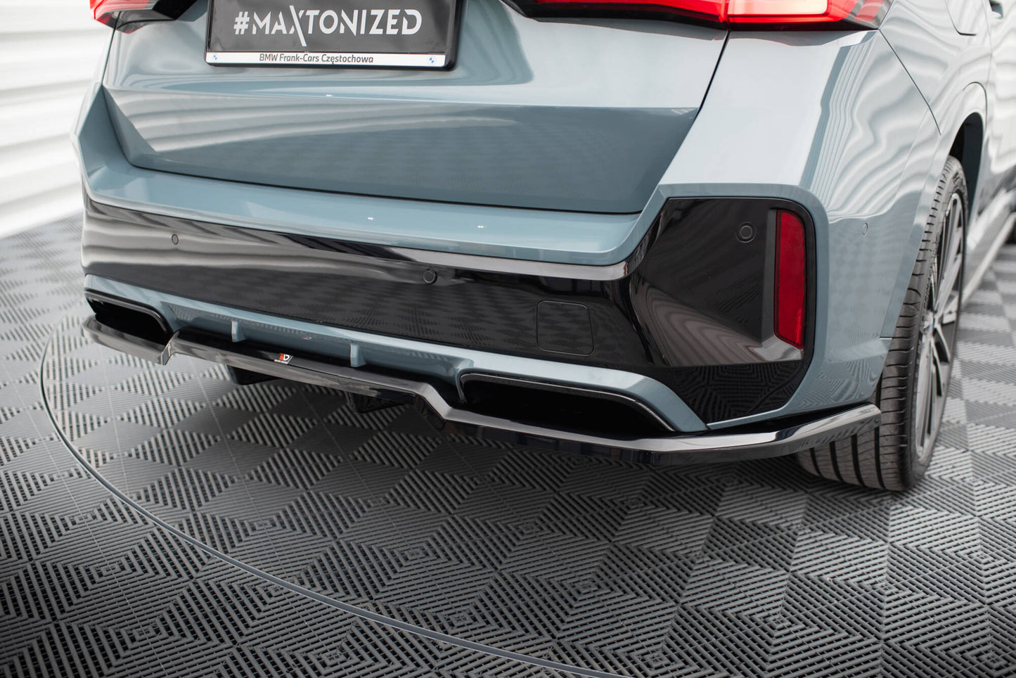 Bagerste splitter (med vertikale bars) BMW X1 M-Pack U11