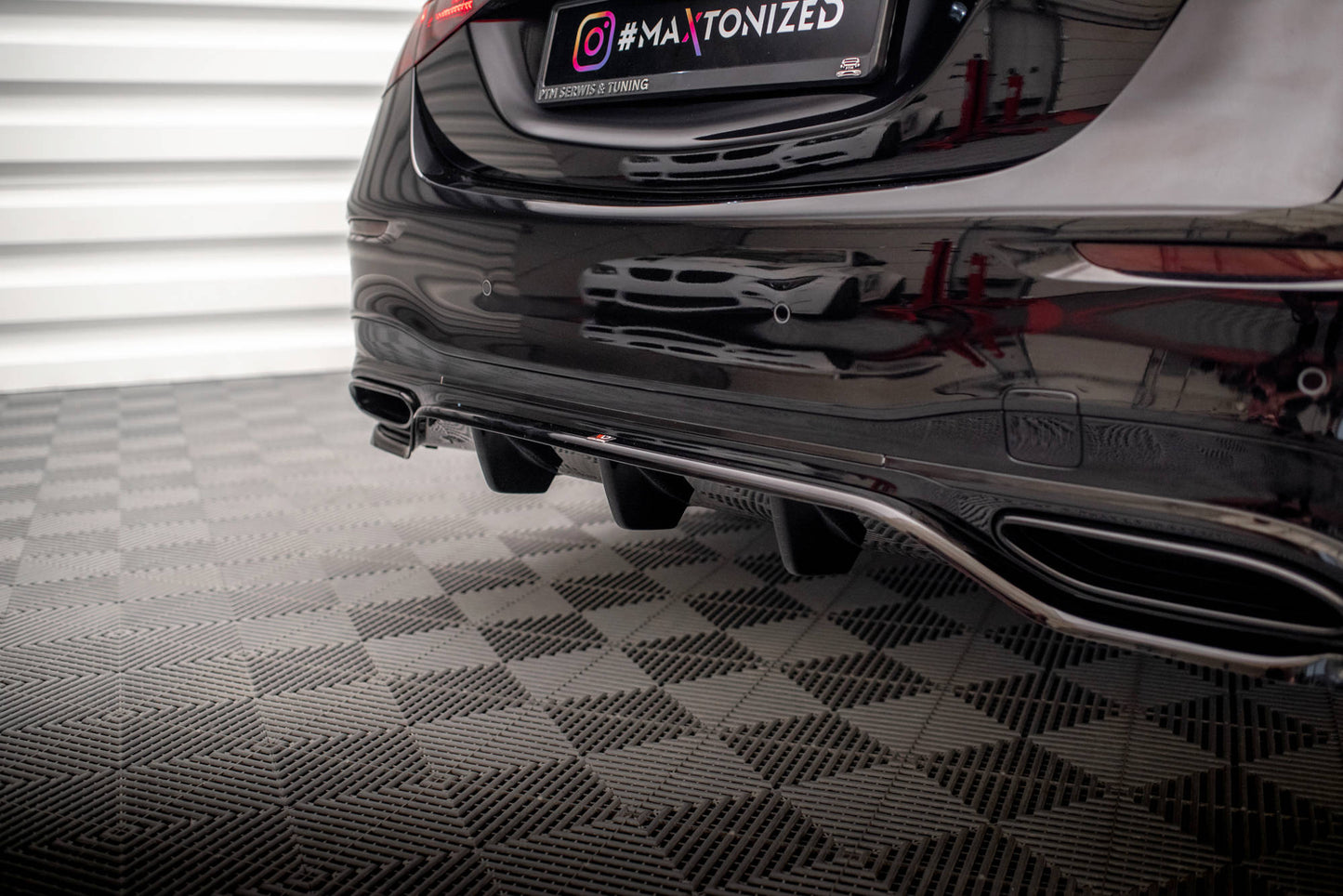 Bagerste splitter (med vertikale bars) Mercedes-Benz S AMG-Line W223
