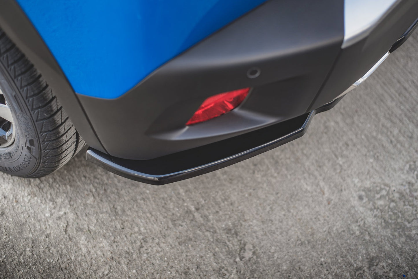 Bagerste splitter (med vertikale bars) Peugeot 2008 Mk2