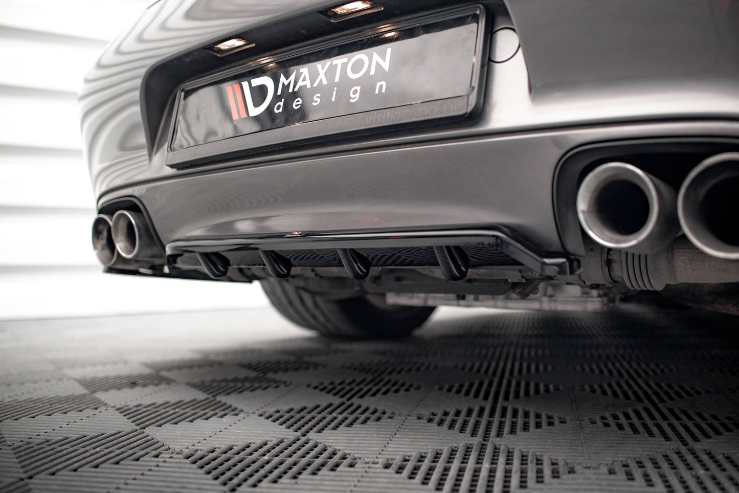 Bagerste splitter (med vertikale bars) Porsche 911 Carrera / Carrera GTS 997 Facelift